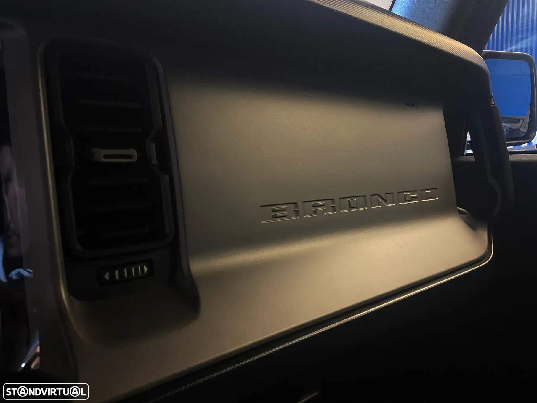 Ford Bronco 2.7 EcoBoost Outer Banks - 27