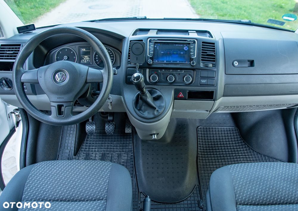 Volkswagen Transporter - 10