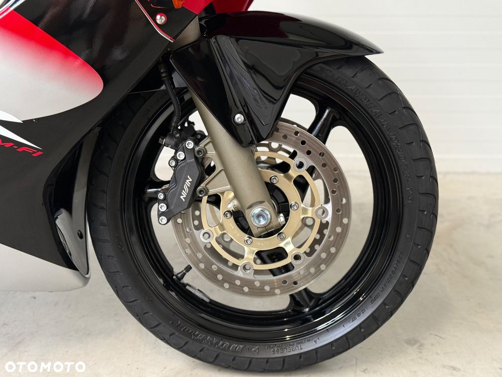 Honda CBR - 10