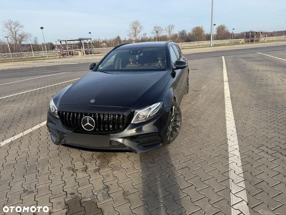 Mercedes-Benz Klasa E AMG 43 4Matic T 9G-TRONIC - 2