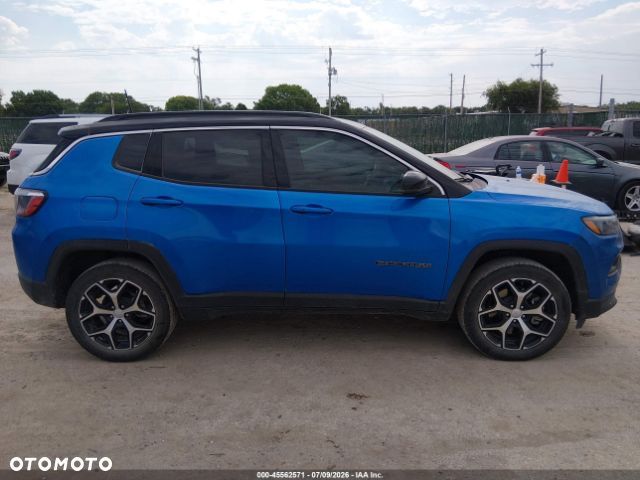 Jeep Compass - 8