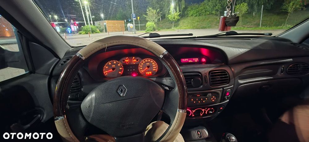 Renault Megane - 14