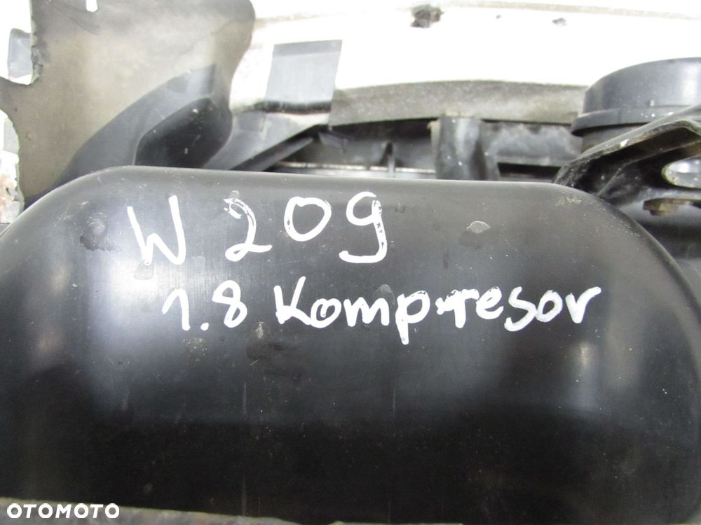 MERCEDES CLK W209 02-09 1.8 KOMPRESOR PAS PRZEDNI A2035001693 - 9