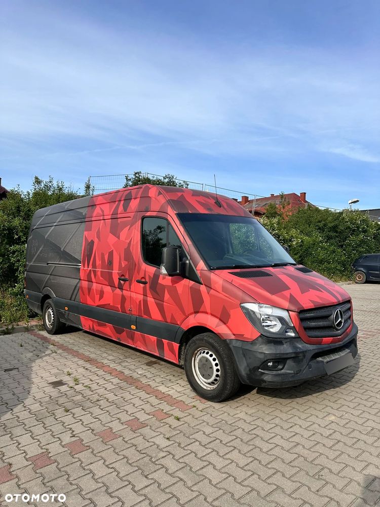 Mercedes-Benz Sprinter - 9