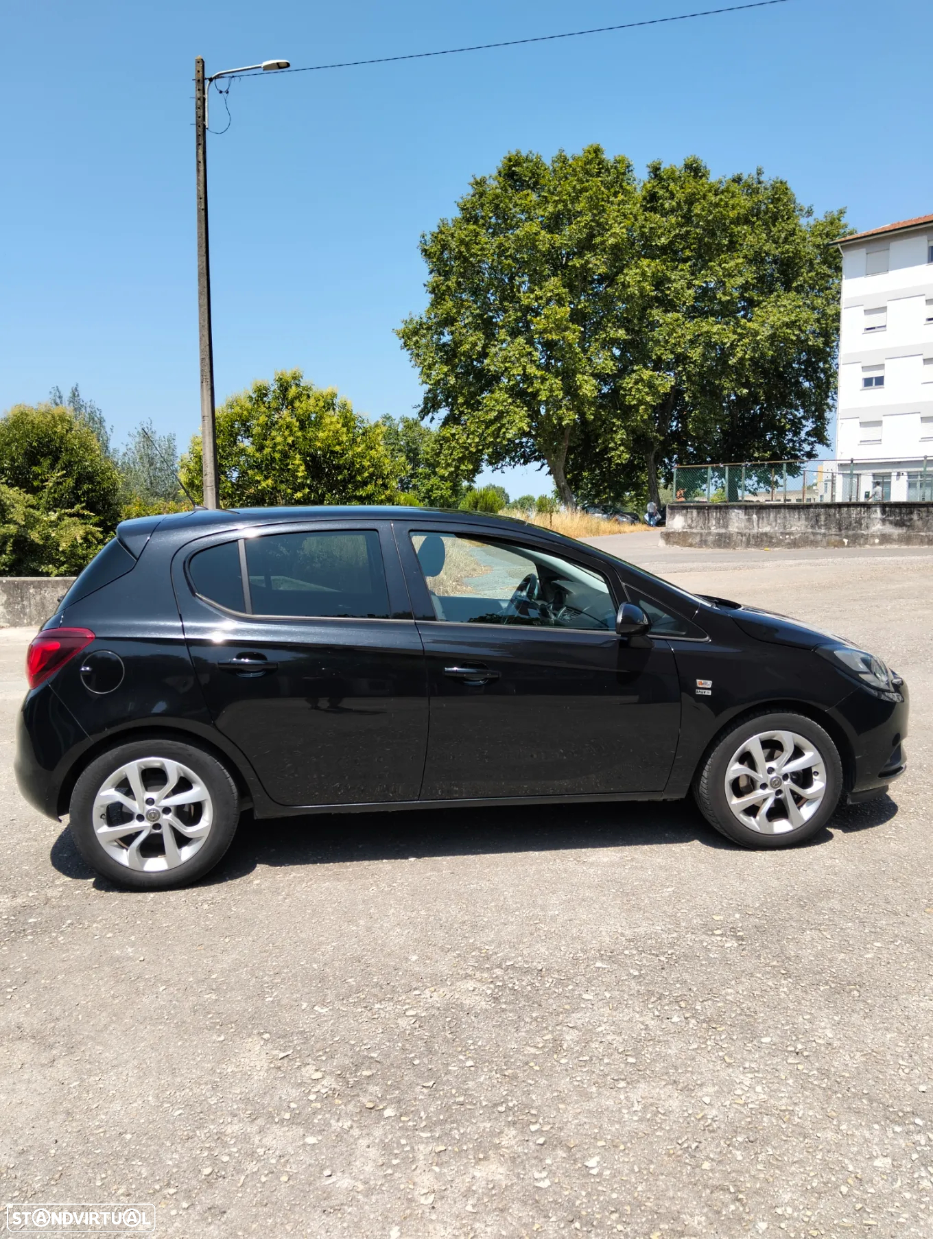 Opel Corsa 1.2 120 Anos - 7