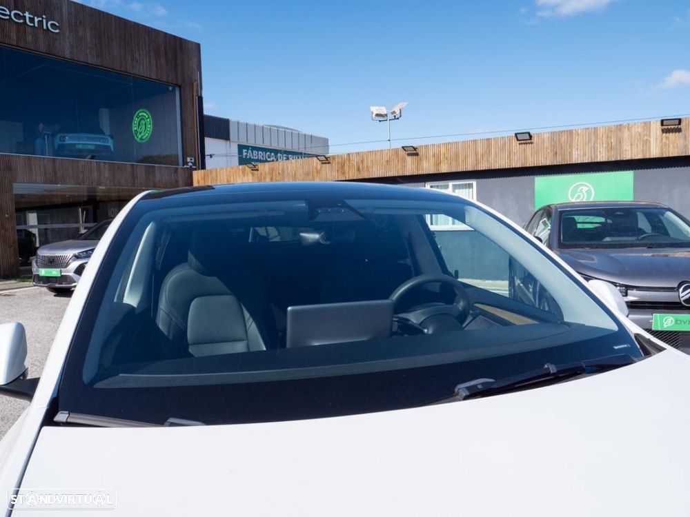 Tesla Model Y Standard - 8