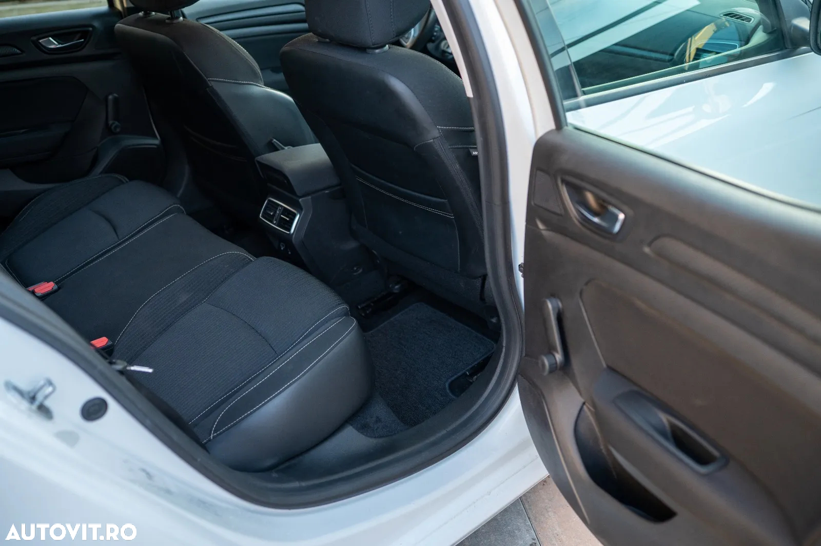 Renault Megane BLUE dCi Limited - 17