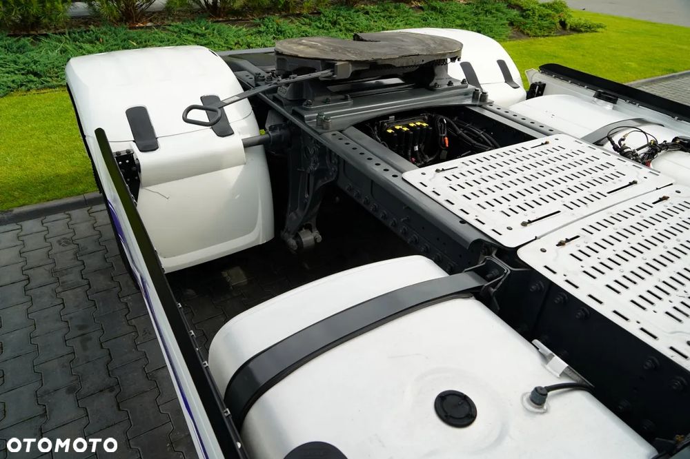 DAF XG 530 / RETARDER / CAŁA NA PODUSZKACH  / KLIMA POSTOJOWA  / PO KONTRAKCIE SERWISOWYM - 15