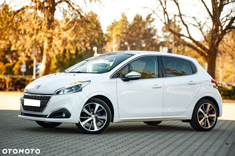 Peugeot 208 PureTech 110 Stop & Start Tech Edition - 4