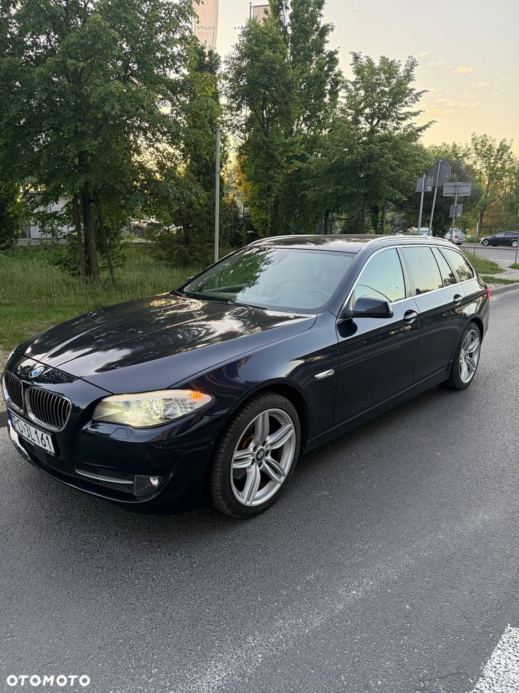 BMW Seria 5 520i - 1