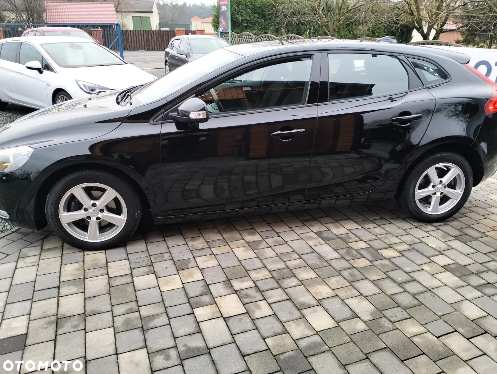 Volvo V40 D2 Momentum - 8