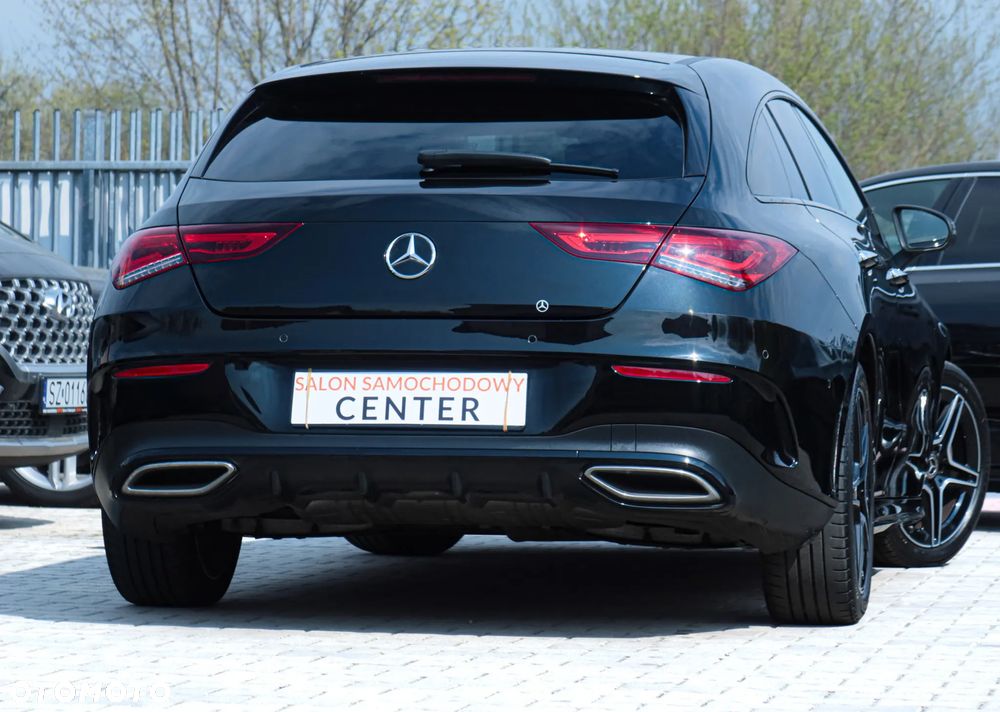 Mercedes-Benz CLA 180 7G-DCT AMG Line - 35