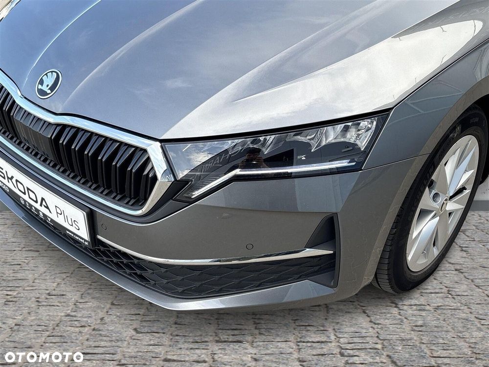 Skoda Octavia 1.5 TSI mHEV Selection DSG - 36