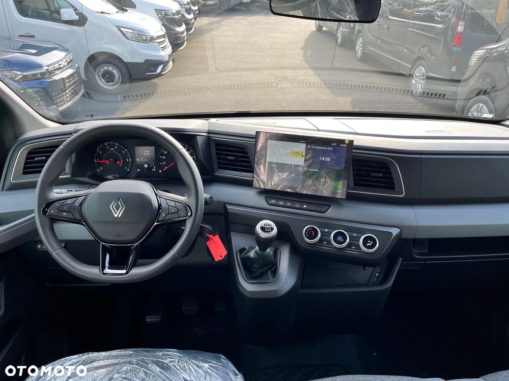 Renault Master - 18