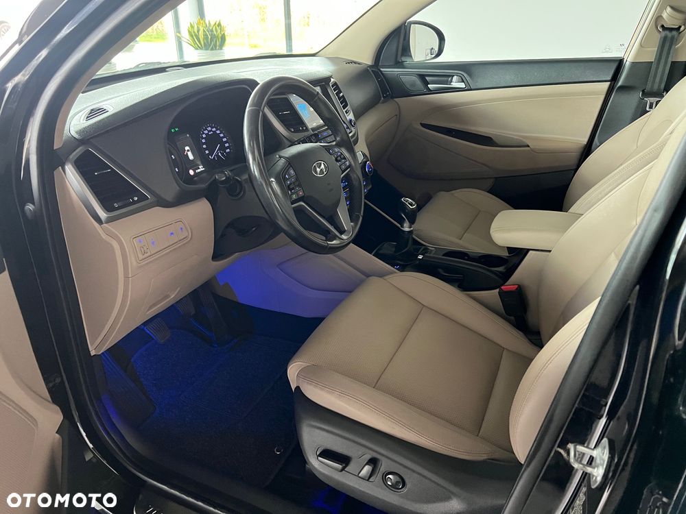 Hyundai Tucson - 10