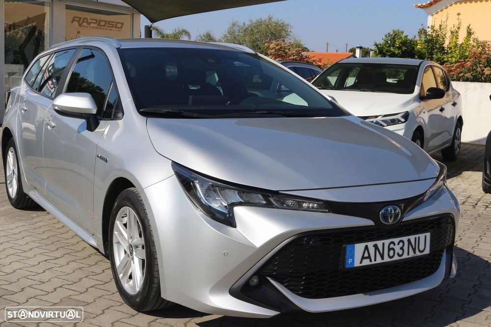Toyota Corolla Touring Sports 1.8 Hybrid Comfort - 4