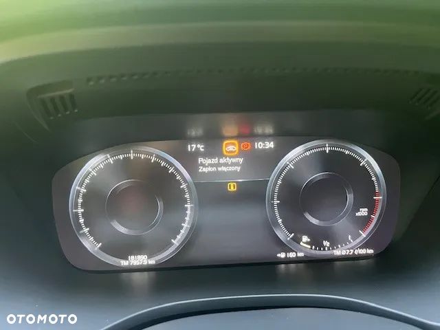 Volvo XC 60 B4 B Momentum Pro - 12