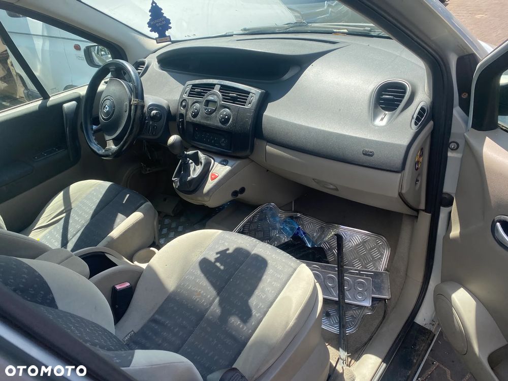 Renault Scenic II Na części - 5