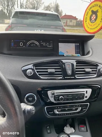 Renault Scenic ENERGY TCe 115 Bose Edition - 8
