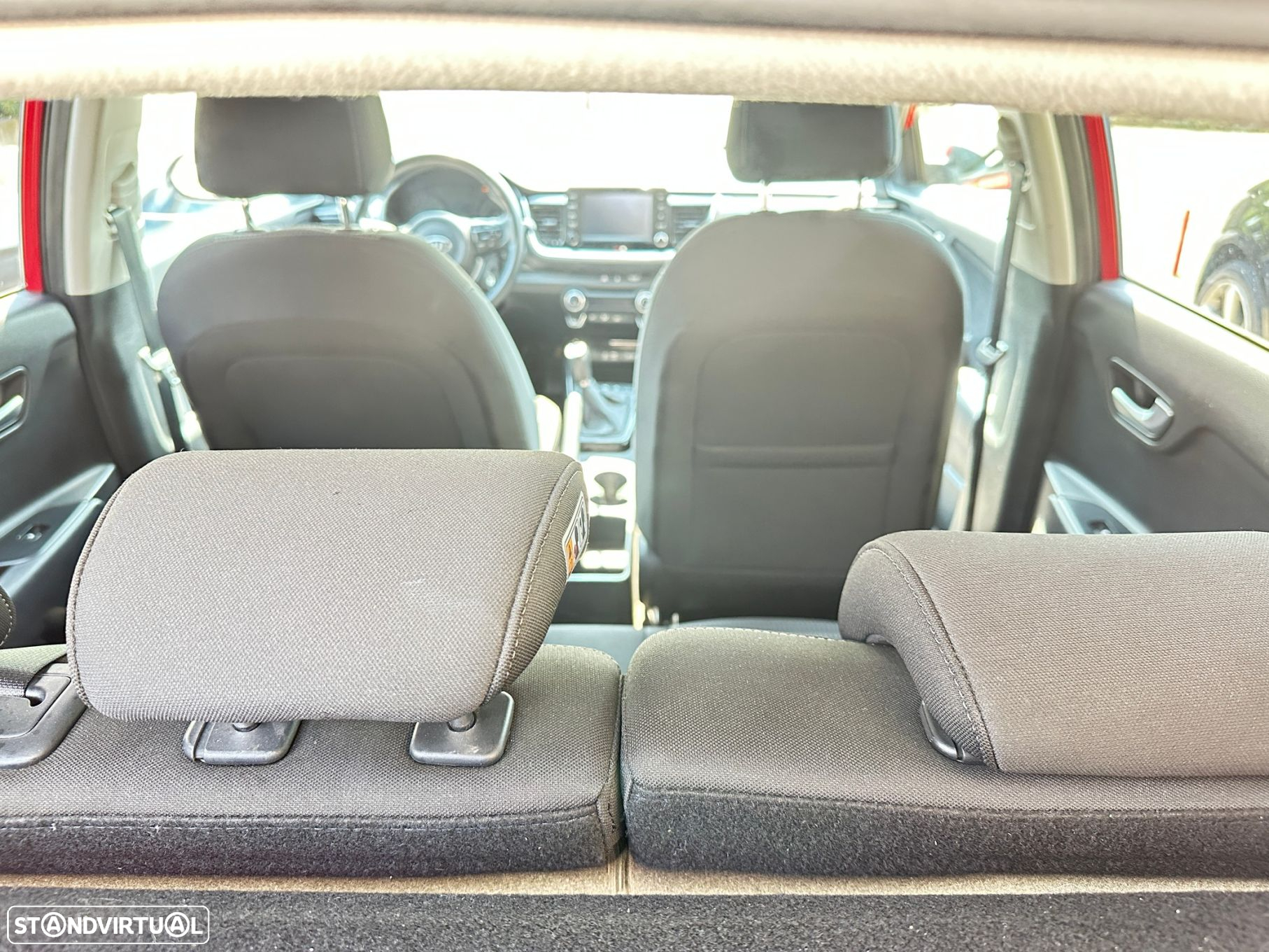 Kia Stonic 1.0 T-GDI Tech - 5