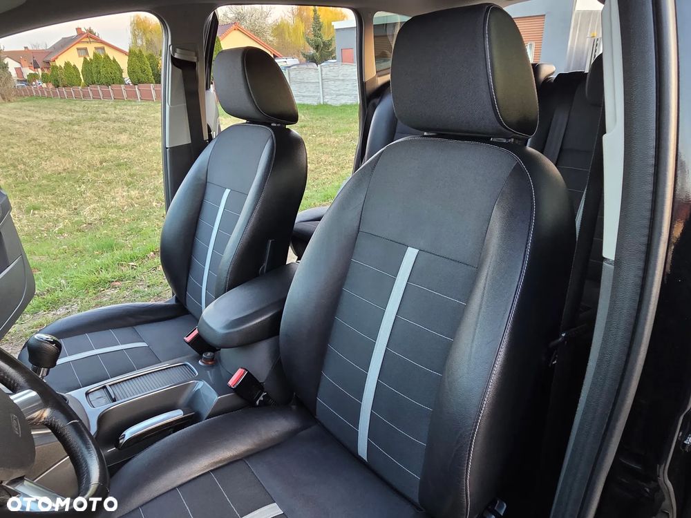 Ford Kuga 2.0 TDCi 4x4 Titanium - 22