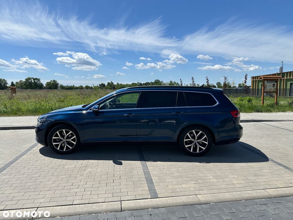 Volkswagen Passat 2.0 TDI EVO Business DSG - 2