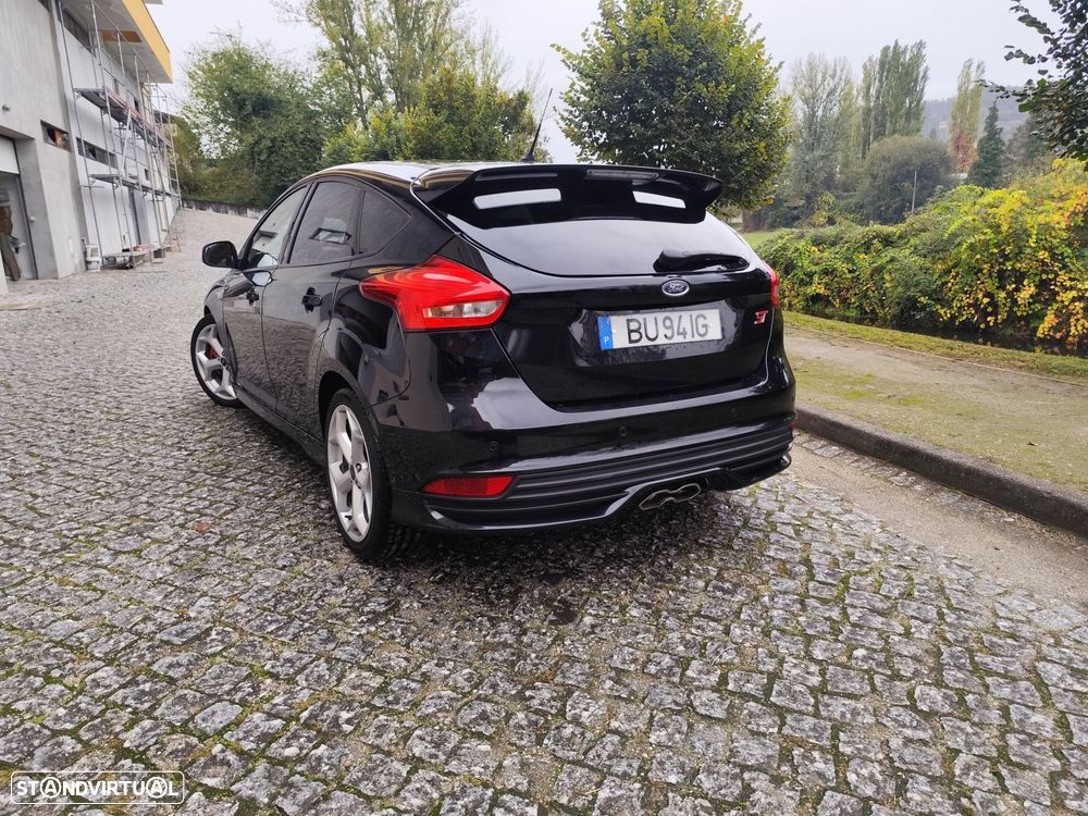 Ford Focus 2.0 TDCi ST-2 - 7