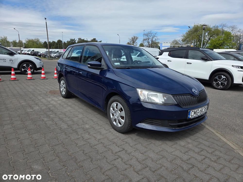 Skoda Fabia 1.2 TSI Active - 9