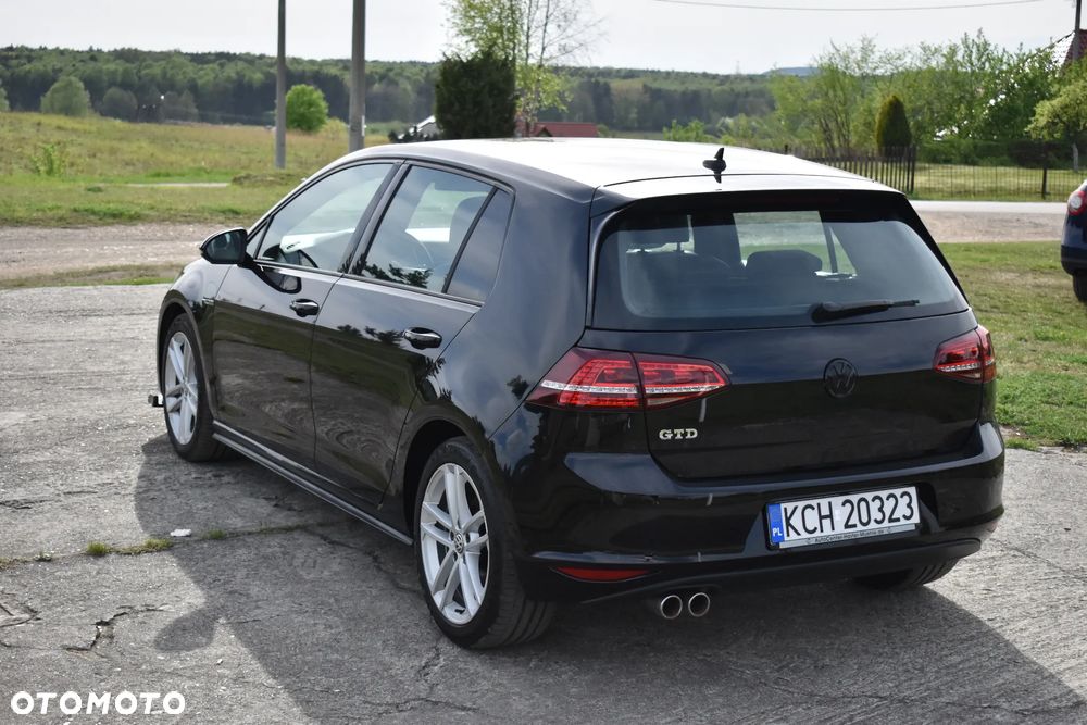 Volkswagen Golf 2.0 TDI BMT GTD - 5