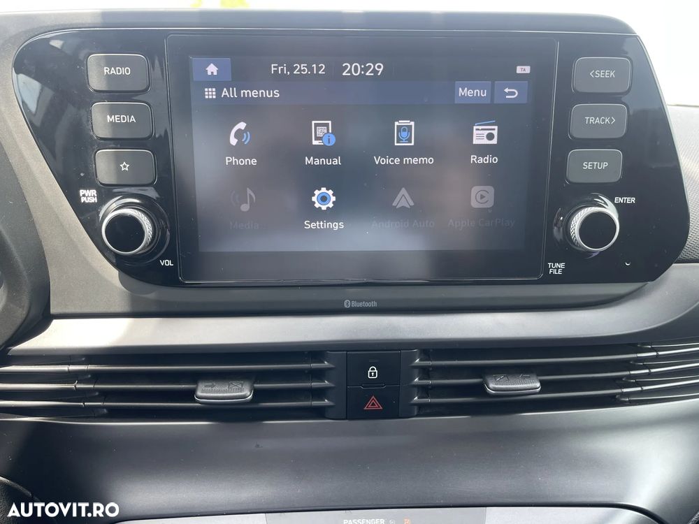 Hyundai i20 - 17