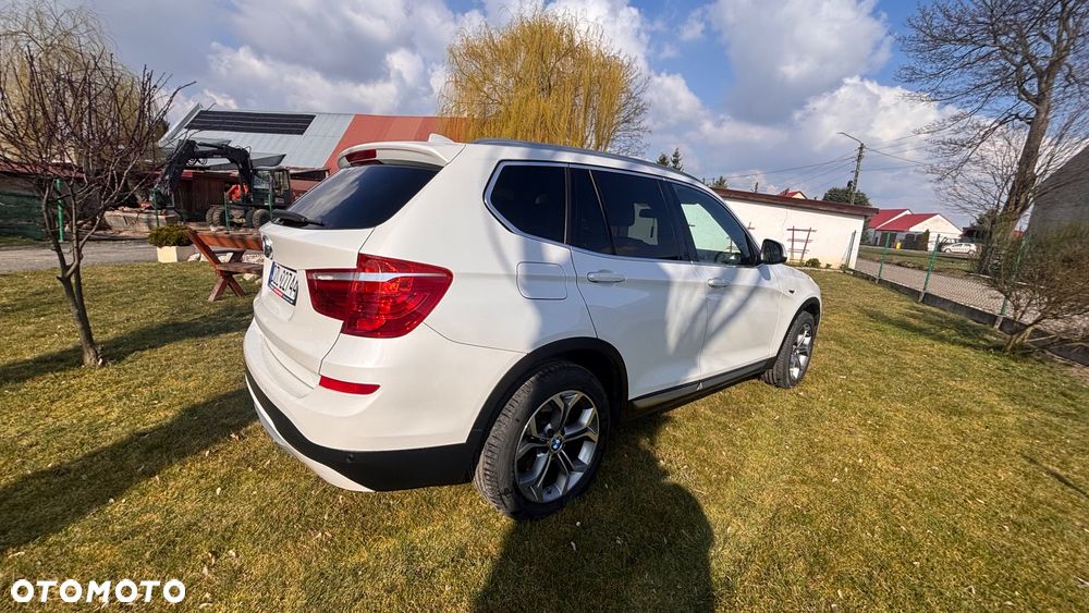 BMW X3 xDrive20d - 13