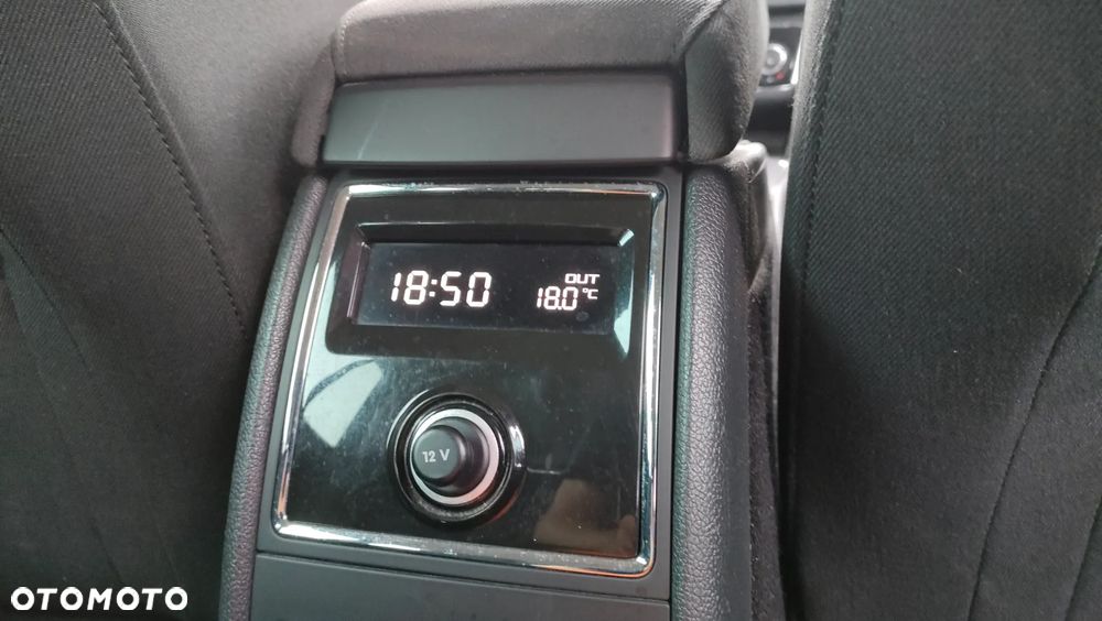 Skoda Superb 2.0 TDI DSG Exclusive - 15