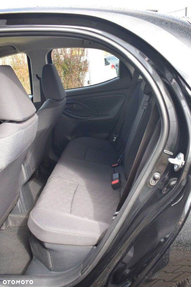 Toyota Yaris Hybrid 1.5 Style - 15