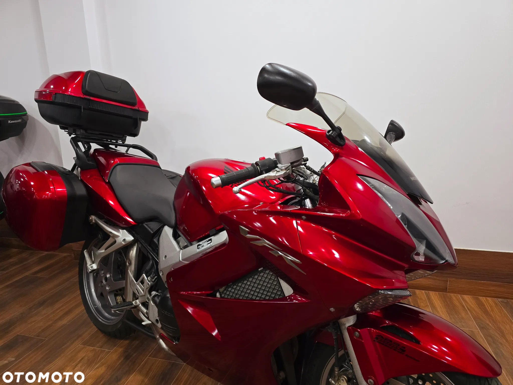 Honda VFR - 32