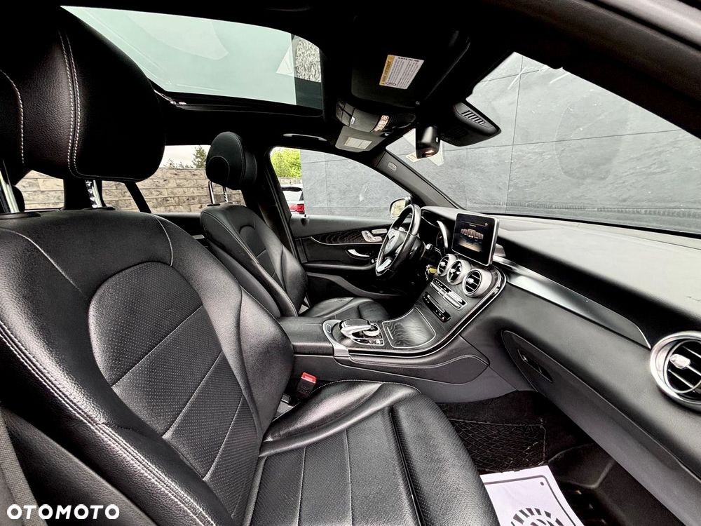 Mercedes-Benz GLC 300 4Matic 9G-TRONIC - 13