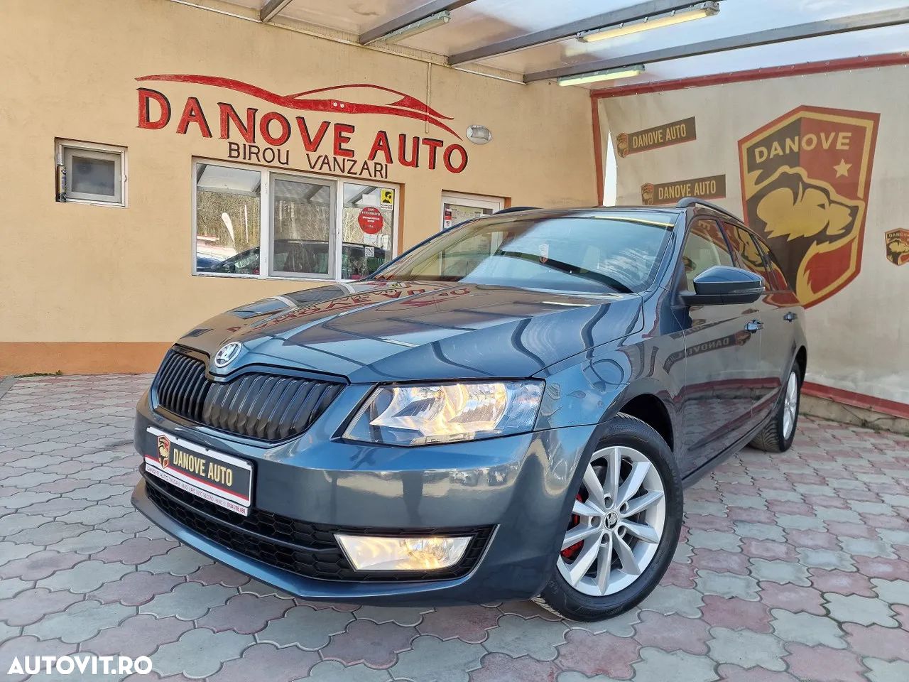 Skoda Octavia Combi 2.0 TDI (Green tec) DSG Ambition - 1