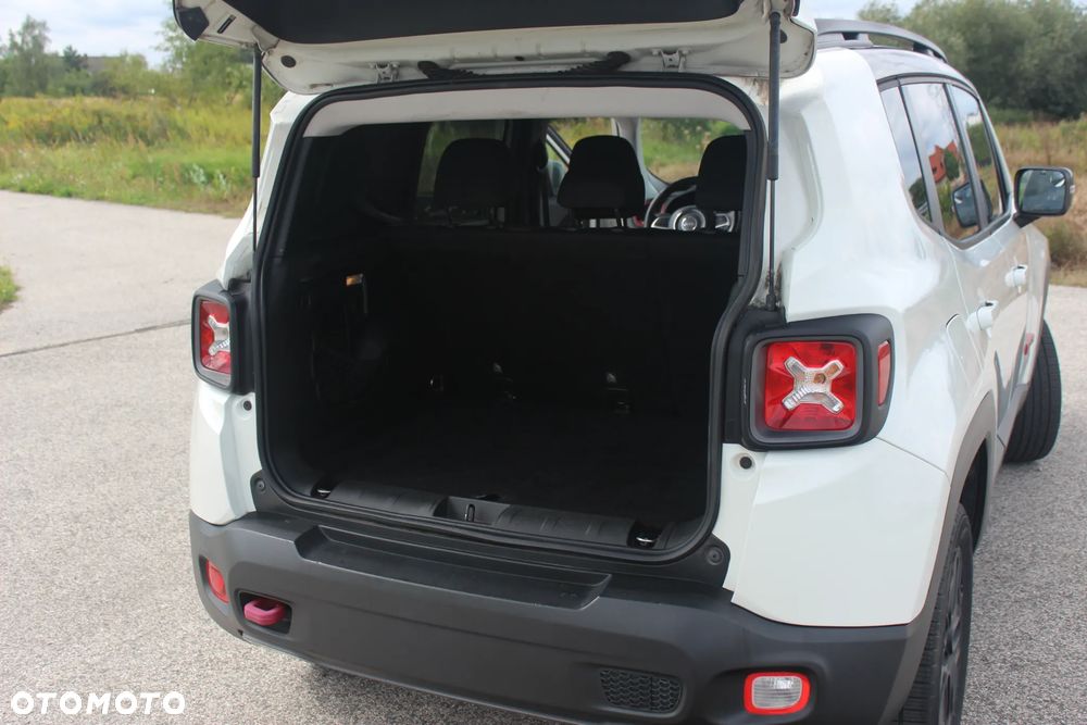 Jeep Renegade - 26
