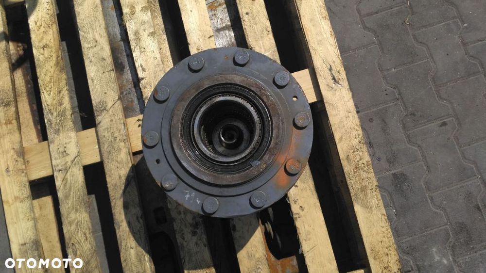 Zwolnica ZF APL B775 BK [P-15 S-4×31 W-81 SZ10] - 4