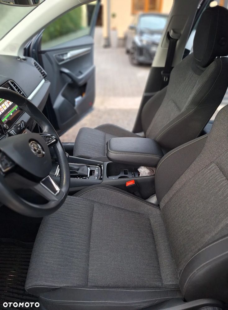 Skoda Karoq 2.0 TDI SCR 4x4 DSG Style - 6