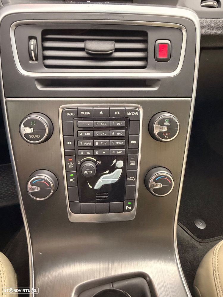 Volvo S60 2.0 D3 Summum Start/Stop - 54