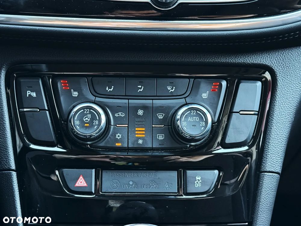 Opel Mokka 1.4 T Cosmo EU6 - 17