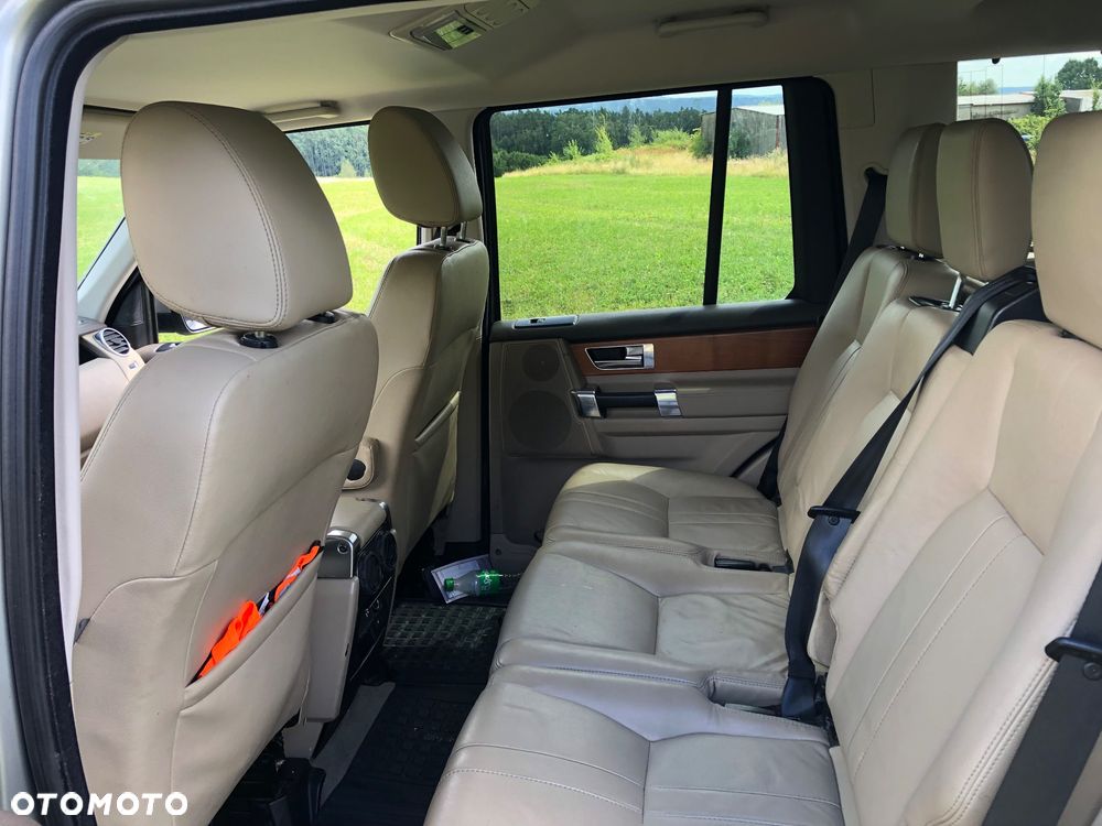 Land Rover Discovery 3.0SD V6 HSE - 6