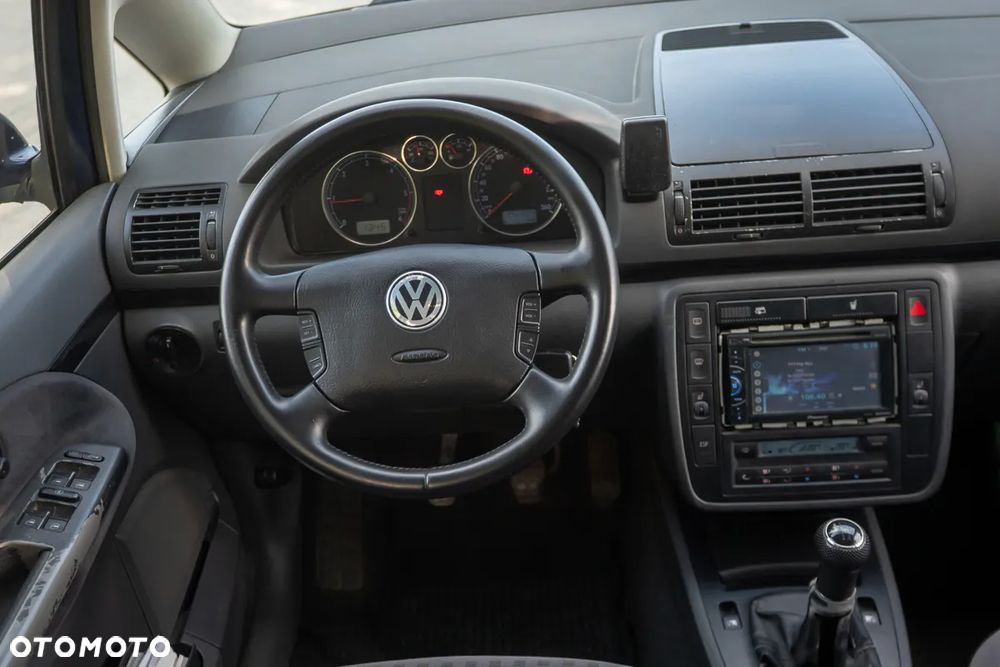 Volkswagen Sharan 1.9 TDI - 34