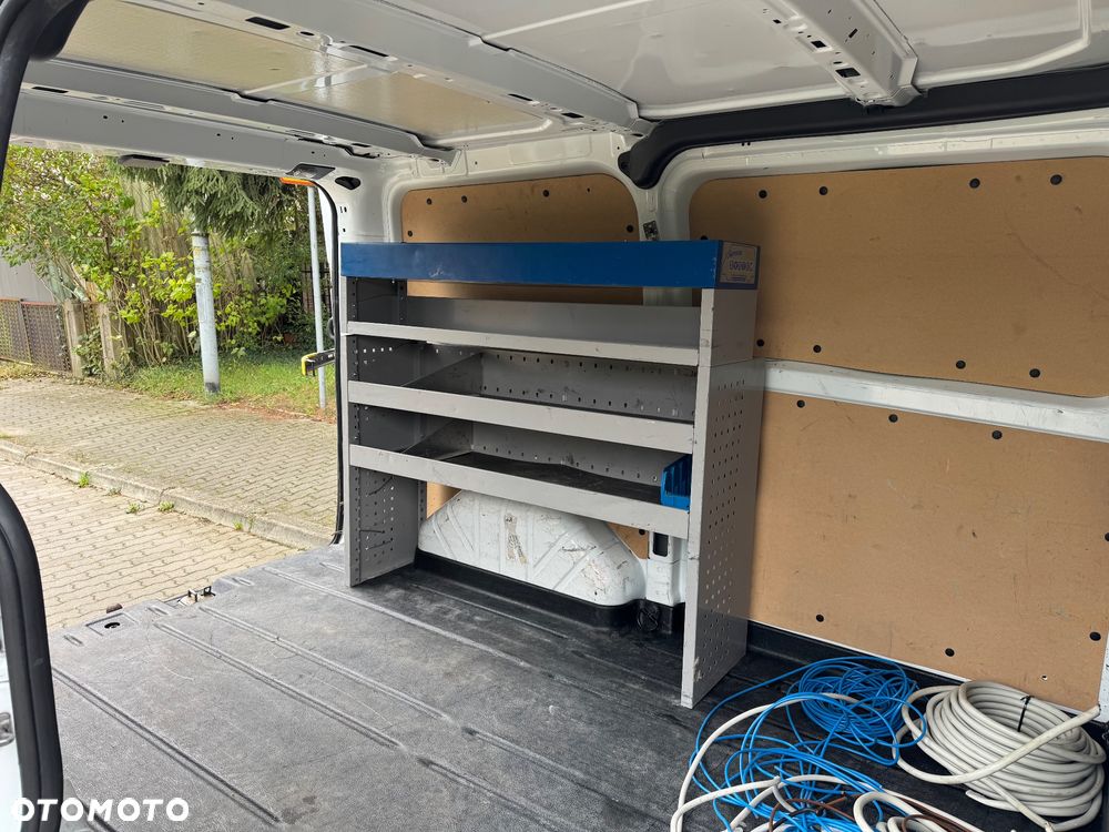 Ford Transit Custom - 9