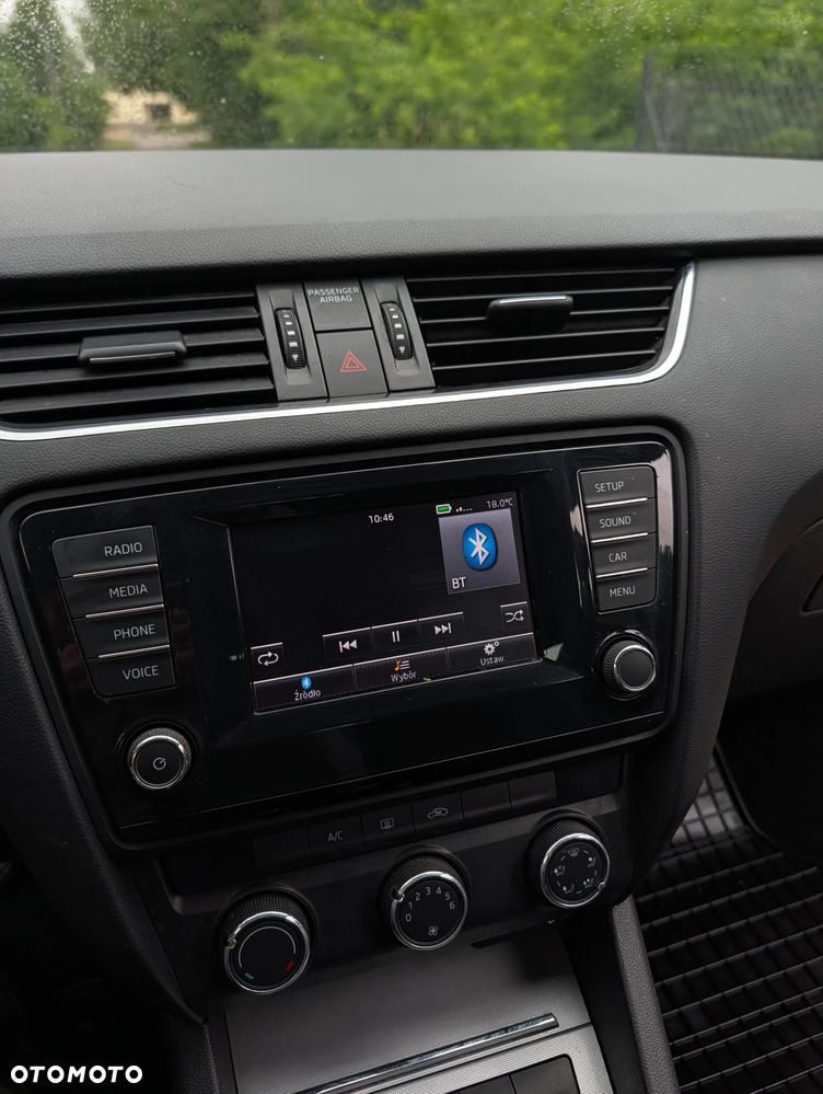 Skoda Octavia 1.6 TDI Active - 10