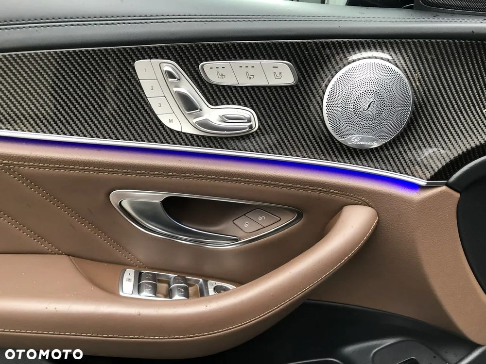 Mercedes-Benz Klasa E AMG 63 S 4-Matic+ - 16