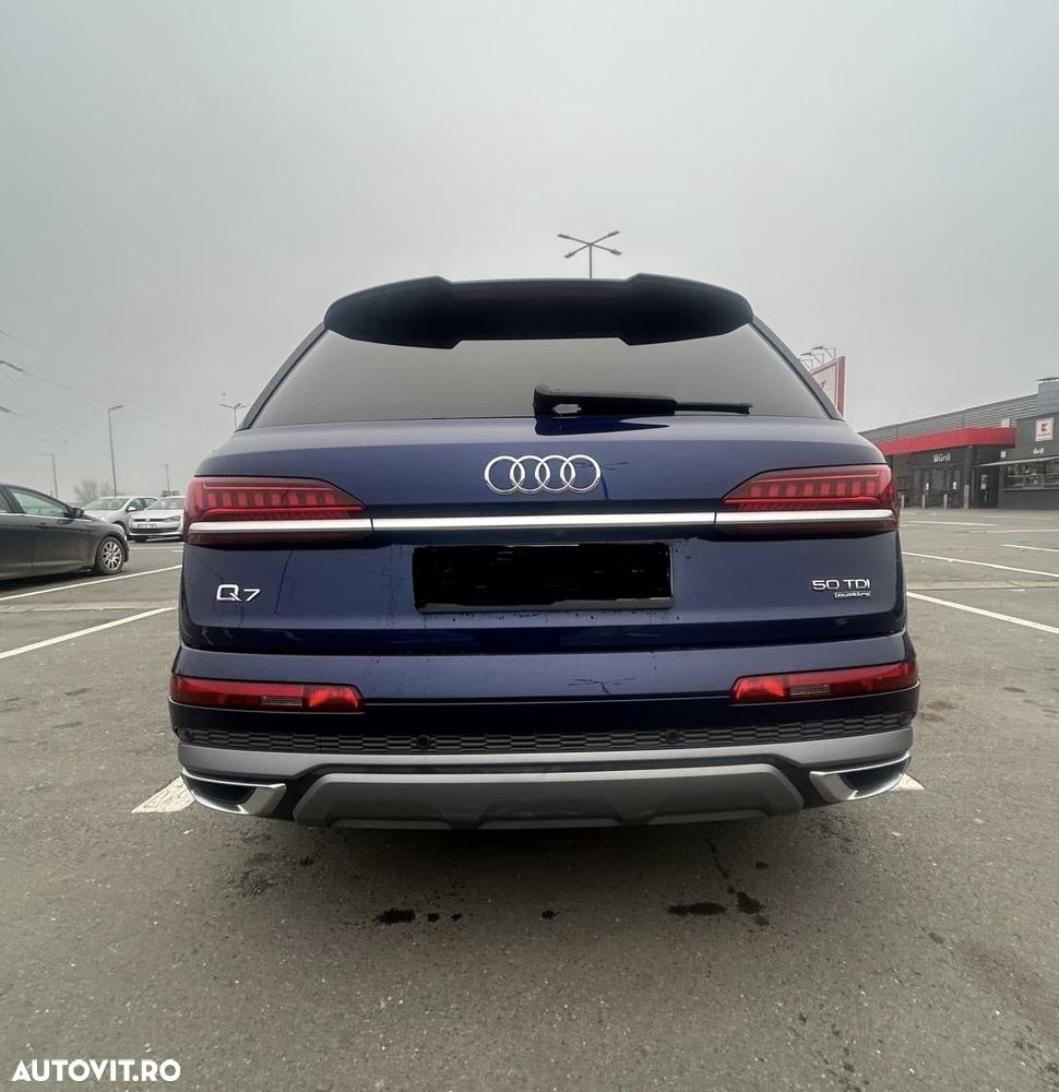 Audi Q7 3.0 50 TDI quattro Tiptronic S Line - 5