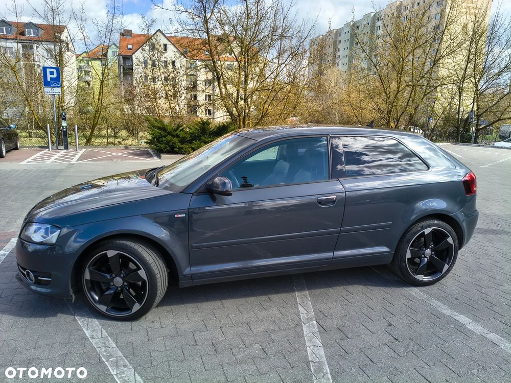 Audi A3 3-drzwiowe 2.0 TDI DPF (DSG) S tronic Ambition - 5