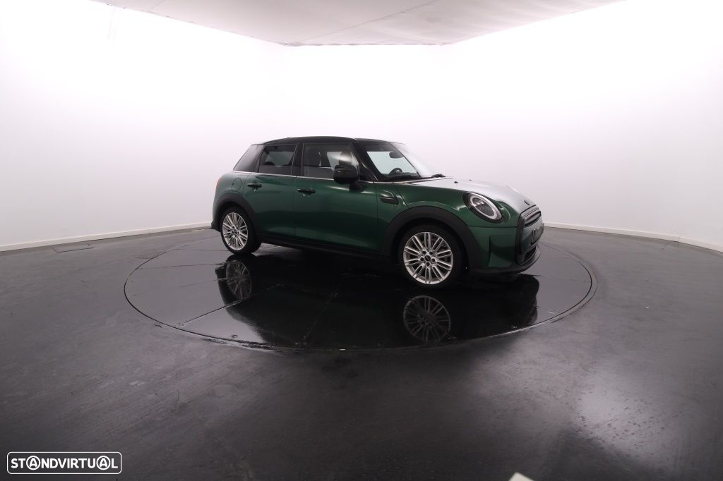 MINI 5 Portas Cooper Classic Auto - 10