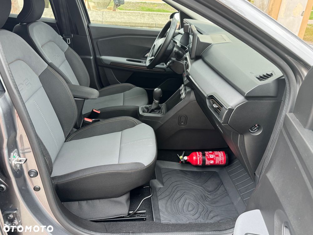 Dacia Jogger 1.6 Full Hybrid 140 Extreme+ MMT 7os - 18